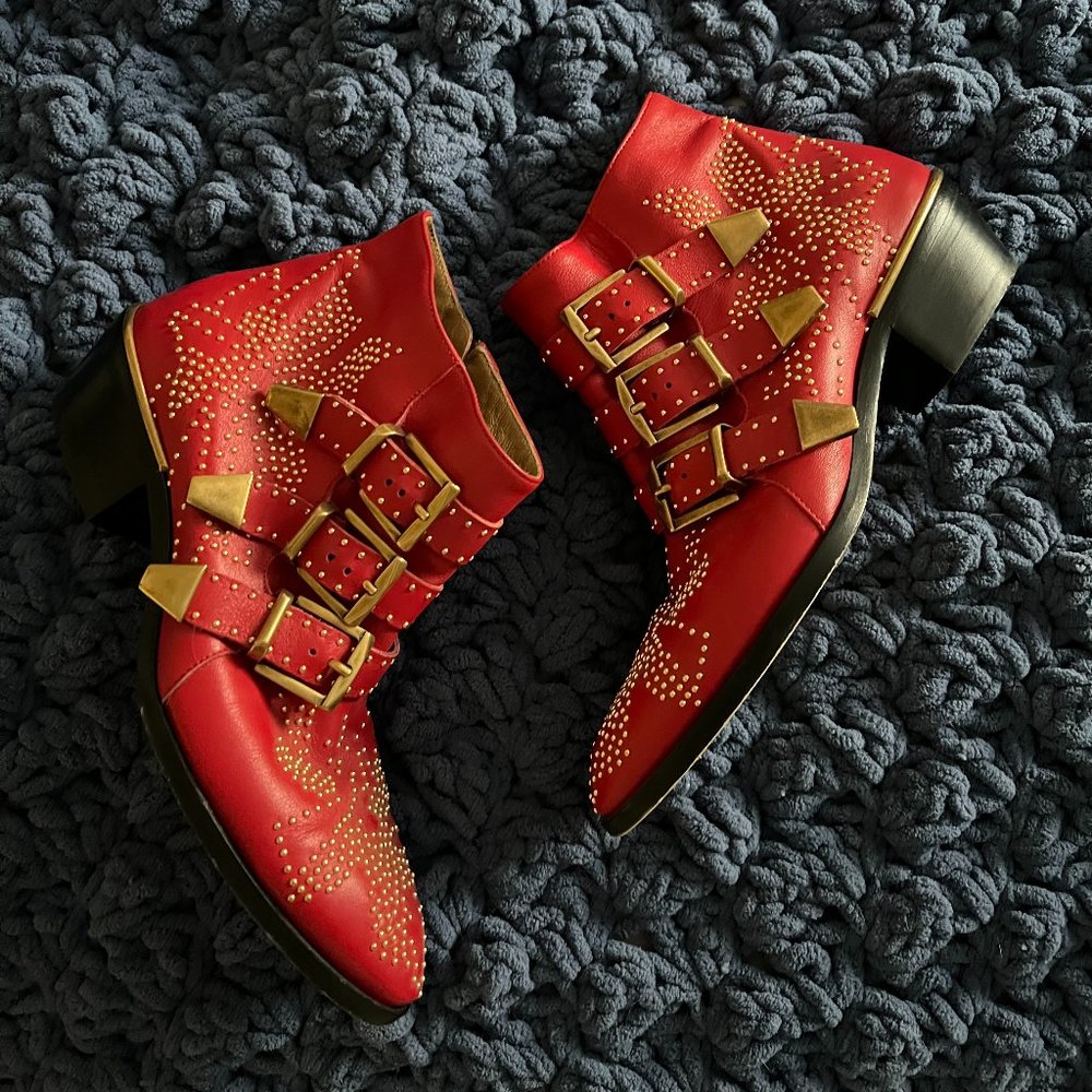 CHLOE Red Susanna Leather Studded Ankle Boots